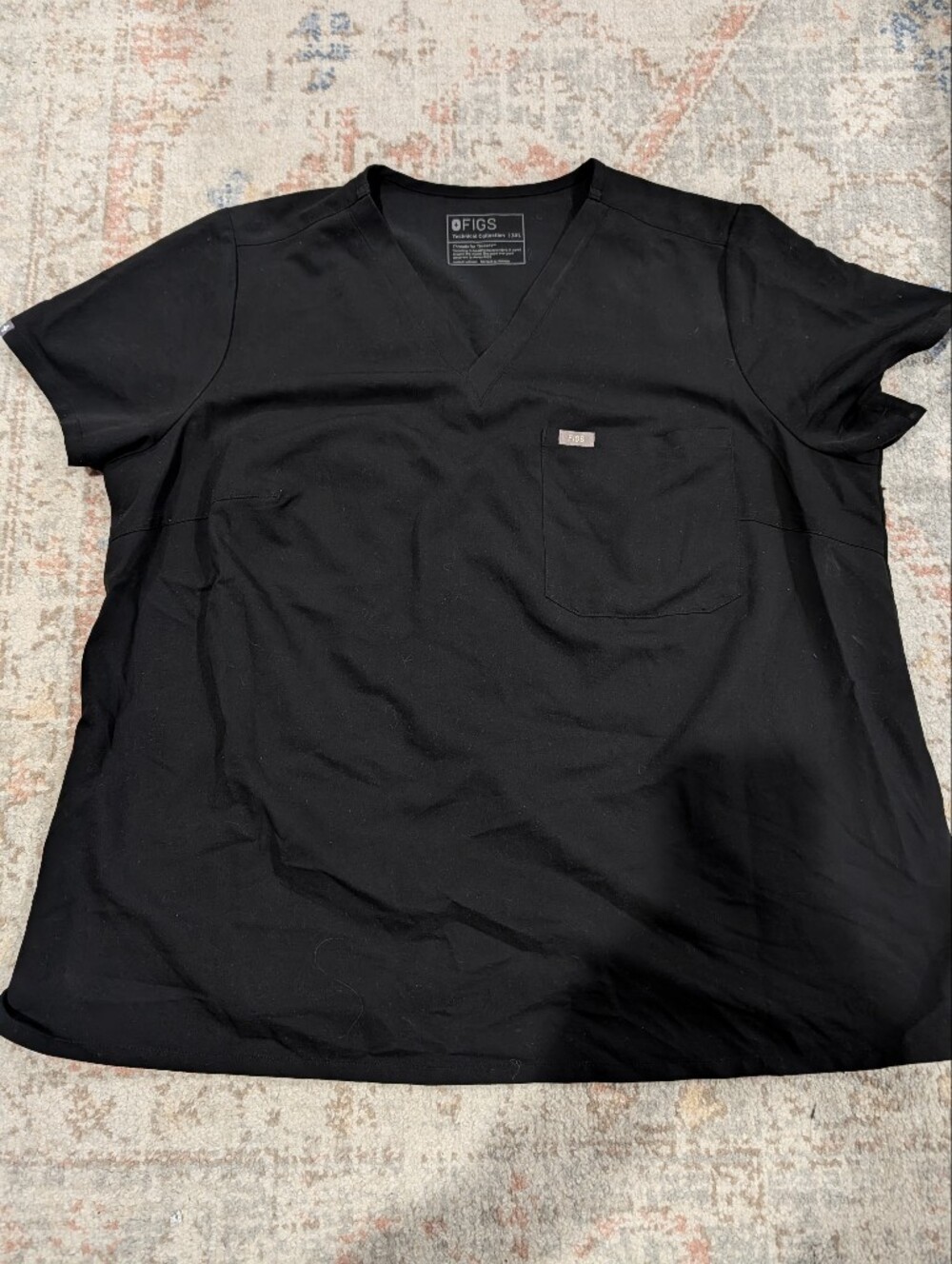 FIGS Technical Collection Black V-Neck Scrub Top 1-Pocket 3XL